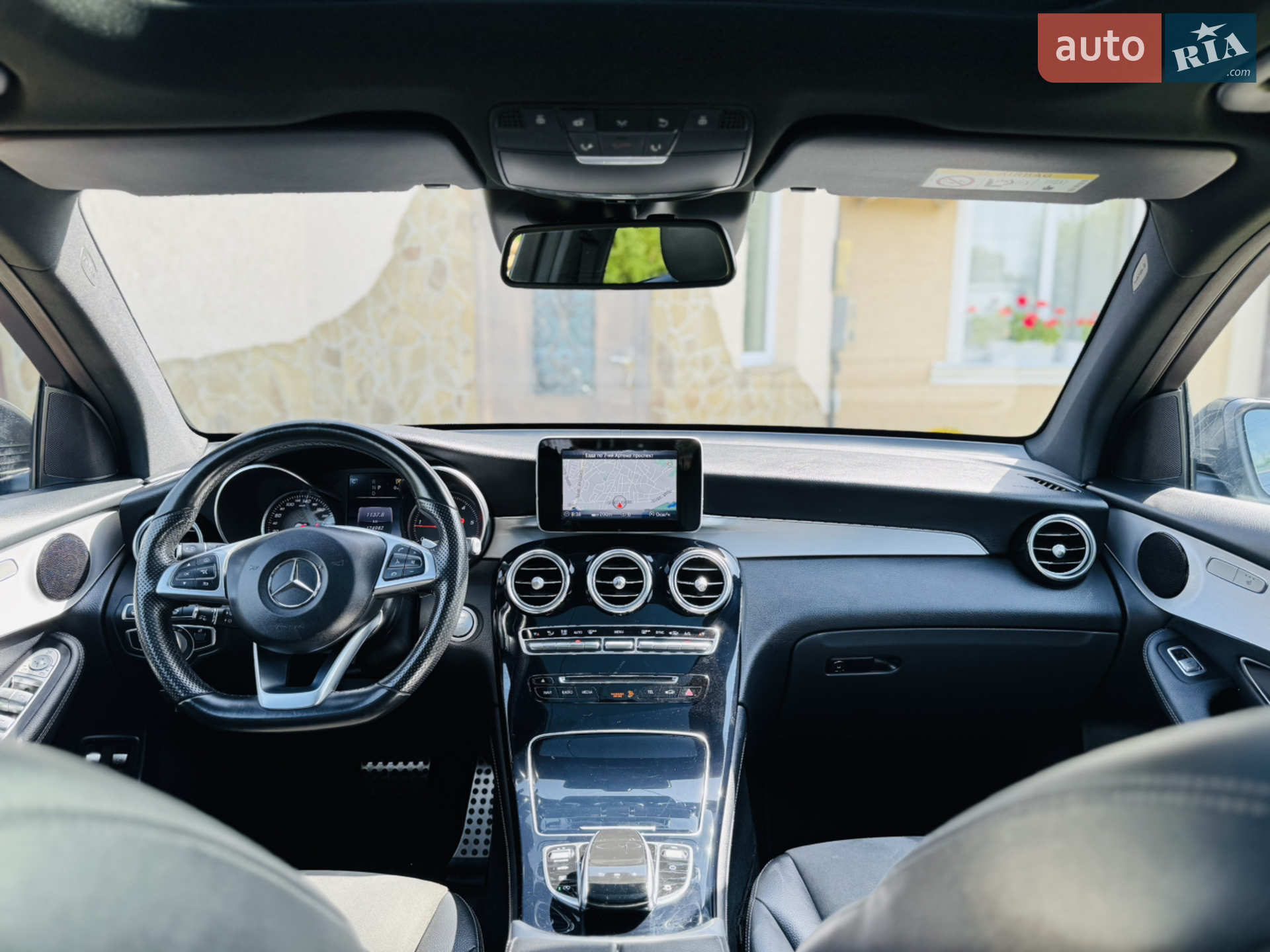 2017 Mercedes-Benz GLC - мініатюра 10
