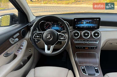 Внедорожник / Кроссовер Mercedes-Benz GLC-Class 2020 в 