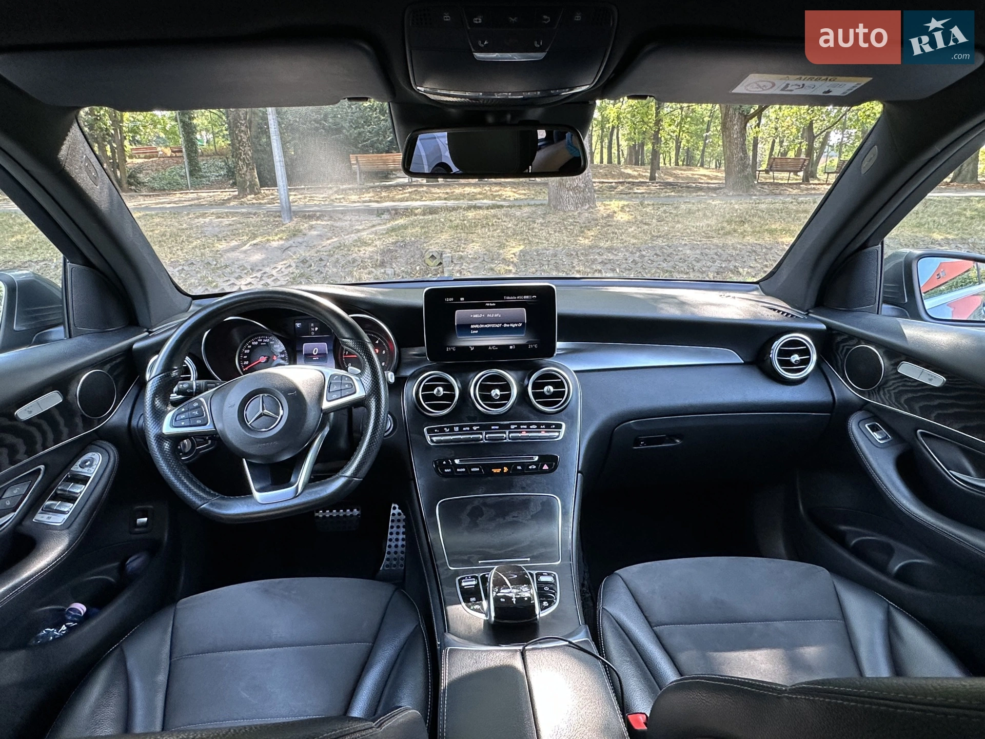 2017 Mercedes-Benz GLC - мініатюра 37