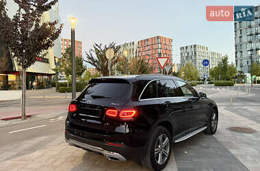 Позашляховик / Кросовер Mercedes-Benz GLC-Class 2019 в 
