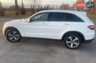 Внедорожник / Кроссовер Mercedes-Benz GLC-Class 2017 в 