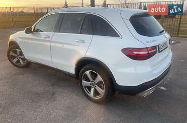 Внедорожник / Кроссовер Mercedes-Benz GLC-Class 2017 в 