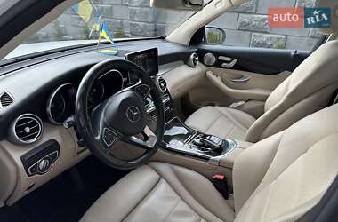 Внедорожник / Кроссовер Mercedes-Benz GLC-Class 2017 в 