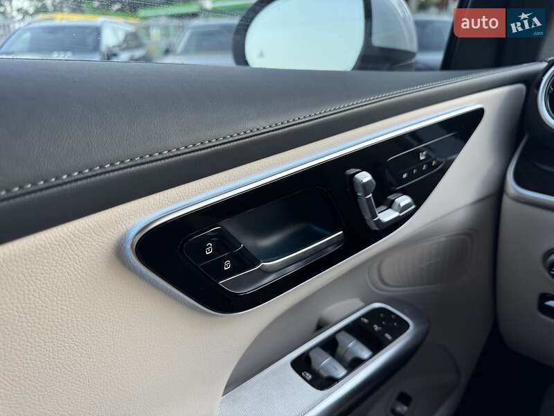 Внедорожник / Кроссовер Mercedes-Benz GLC-Class 2023 в Тернополе
