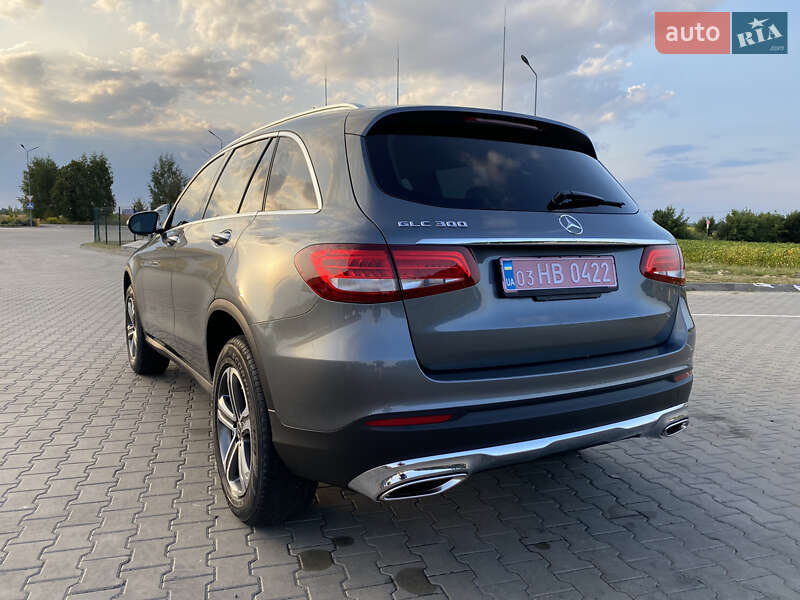 Внедорожник / Кроссовер Mercedes-Benz GLC-Class 2019 в Луцке