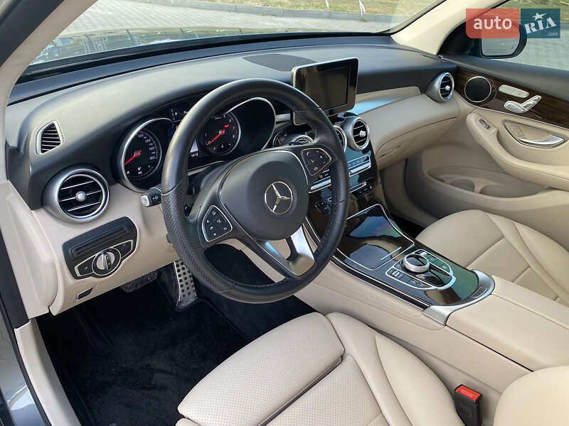 Внедорожник / Кроссовер Mercedes-Benz GLC-Class 2019 в Луцке