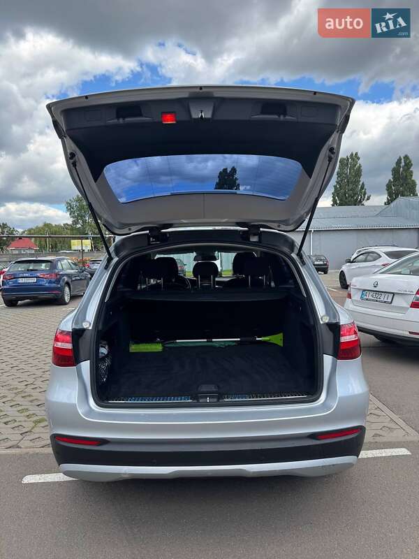 Позашляховик / Кросовер Mercedes-Benz GLC-Class 2016 в Борисполі фото 13 Позашляховик / Кросовер Mercedes-Benz GLC-Class 2016 в Борисполі