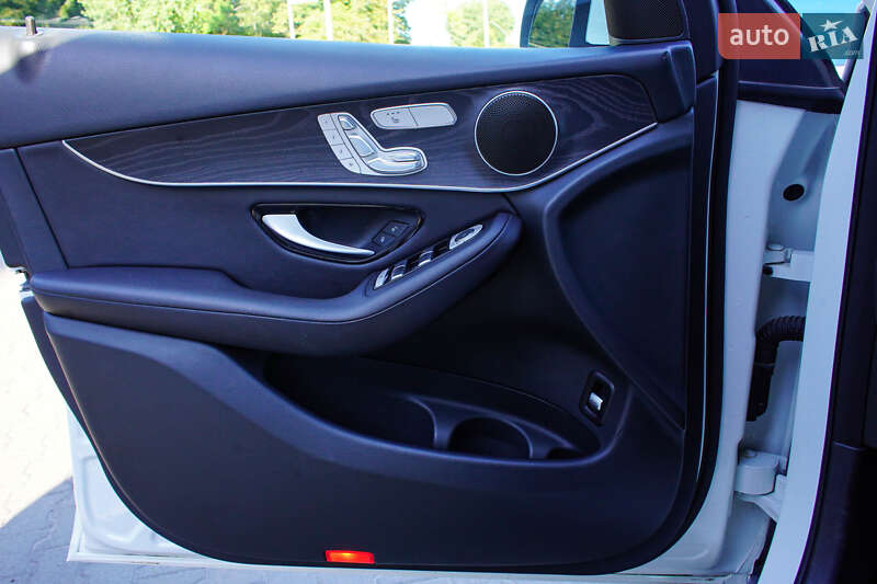 Внедорожник / Кроссовер Mercedes-Benz GLC-Class 2018 в Житомире