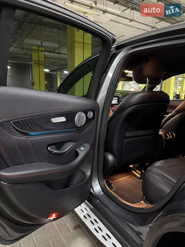Внедорожник / Кроссовер Mercedes-Benz GLC-Class 2018 в Киеве фото 11 Внедорожник / Кроссовер Mercedes-Benz GLC-Class 2018 в Киеве