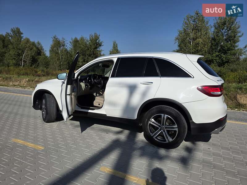 Позашляховик / Кросовер Mercedes-Benz GLC-Class 2019 в Львові