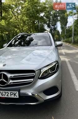 Внедорожник / Кроссовер Mercedes-Benz GLC-Class 2017 в 
