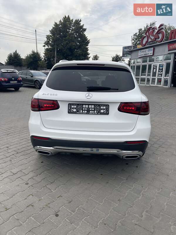Внедорожник / Кроссовер Mercedes-Benz GLC-Class 2019 в Хмельницком