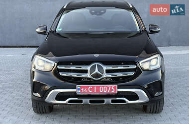 Внедорожник / Кроссовер Mercedes-Benz GLC-Class 2021 в 