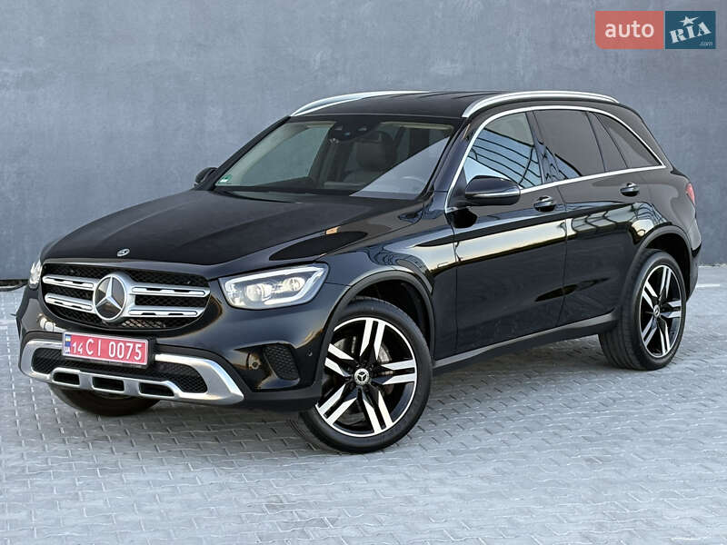 Внедорожник / Кроссовер Mercedes-Benz GLC-Class 2021 в 