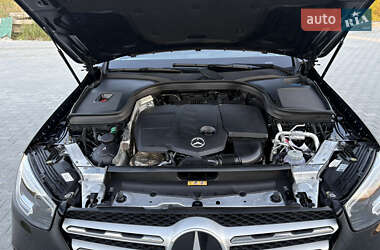 Внедорожник / Кроссовер Mercedes-Benz GLC-Class 2021 в 