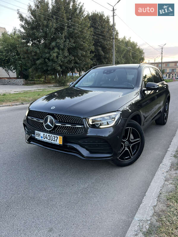 Mercedes-Benz GLC-Class 2022