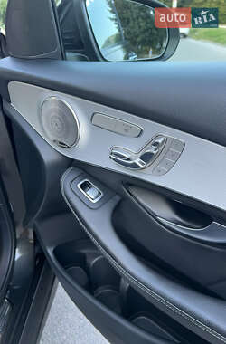 Внедорожник / Кроссовер Mercedes-Benz GLC-Class 2022 в 