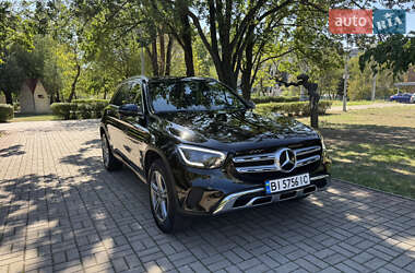 Позашляховик / Кросовер Mercedes-Benz GLC-Class 2021 в 