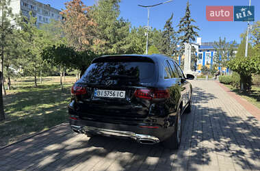 Позашляховик / Кросовер Mercedes-Benz GLC-Class 2021 в 