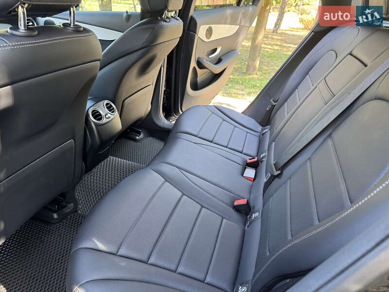 Позашляховик / Кросовер Mercedes-Benz GLC-Class 2021 в Києві