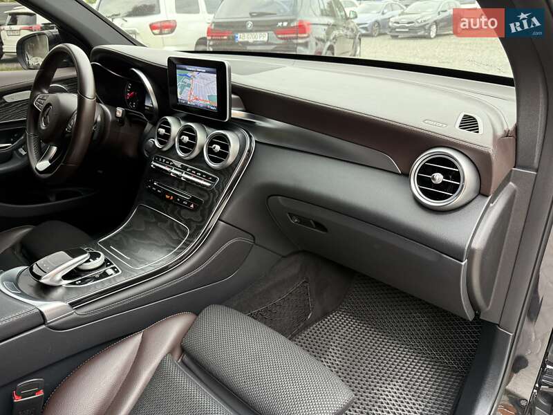 Внедорожник / Кроссовер Mercedes-Benz GLC-Class 2017 в Виннице
