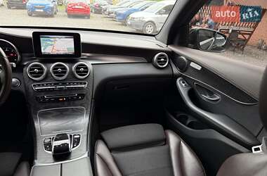 Внедорожник / Кроссовер Mercedes-Benz GLC-Class 2017 в 