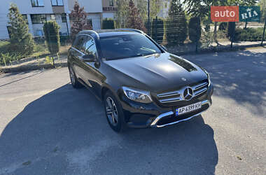 Позашляховик / Кросовер Mercedes-Benz GLC-Class 2017 в 