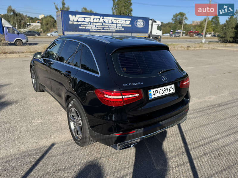 Позашляховик / Кросовер Mercedes-Benz GLC-Class 2017 в Запоріжжі