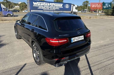 Позашляховик / Кросовер Mercedes-Benz GLC-Class 2017 в 