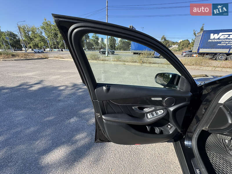 Внедорожник / Кроссовер Mercedes-Benz GLC-Class 2017 в Запорожье фото 37 Внедорожник / Кроссовер Mercedes-Benz GLC-Class 2017 в Запорожье