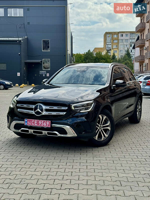 Внедорожник / Кроссовер Mercedes-Benz GLC-Class 2020 в 