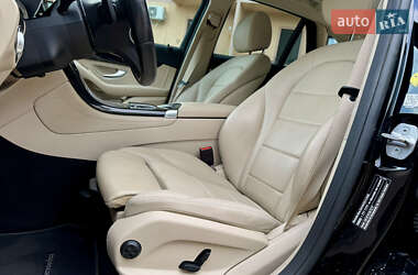 Внедорожник / Кроссовер Mercedes-Benz GLC-Class 2020 в 