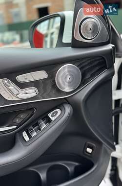 Внедорожник / Кроссовер Mercedes-Benz GLC-Class 2017 в 