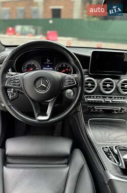 Внедорожник / Кроссовер Mercedes-Benz GLC-Class 2017 в 