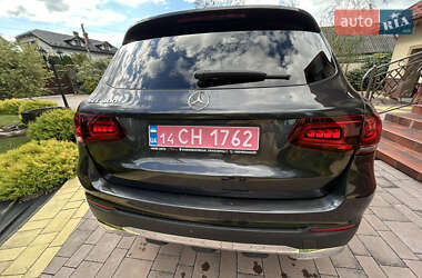 Позашляховик / Кросовер Mercedes-Benz GLC-Class 2019 в 