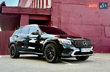 Позашляховик / Кросовер Mercedes-Benz GLC-Class 2017 в 