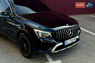 Позашляховик / Кросовер Mercedes-Benz GLC-Class 2017 в 
