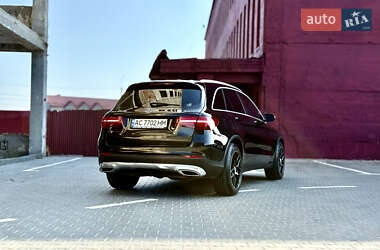 Позашляховик / Кросовер Mercedes-Benz GLC-Class 2017 в 