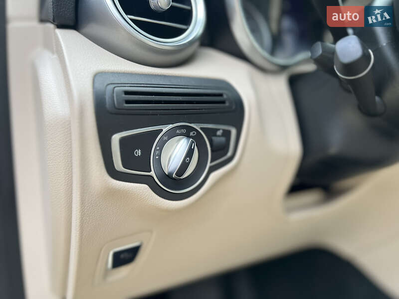 Позашляховик / Кросовер Mercedes-Benz GLC-Class 2018 в Львові