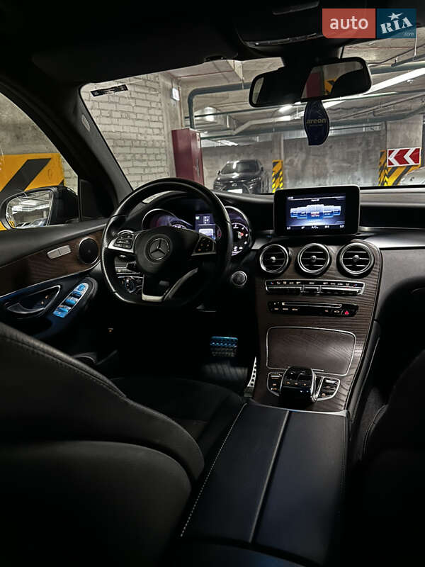 Внедорожник / Кроссовер Mercedes-Benz GLC-Class 2017 в Киеве