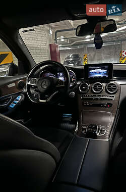 Внедорожник / Кроссовер Mercedes-Benz GLC-Class 2017 в 