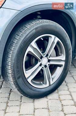 Внедорожник / Кроссовер Mercedes-Benz GLC-Class 2015 в 
