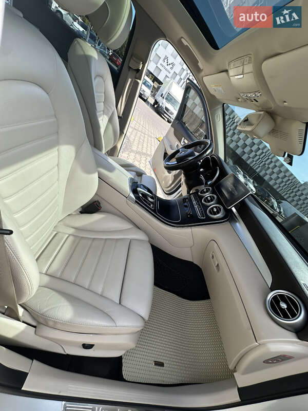 Внедорожник / Кроссовер Mercedes-Benz GLC-Class 2016 в Одессе