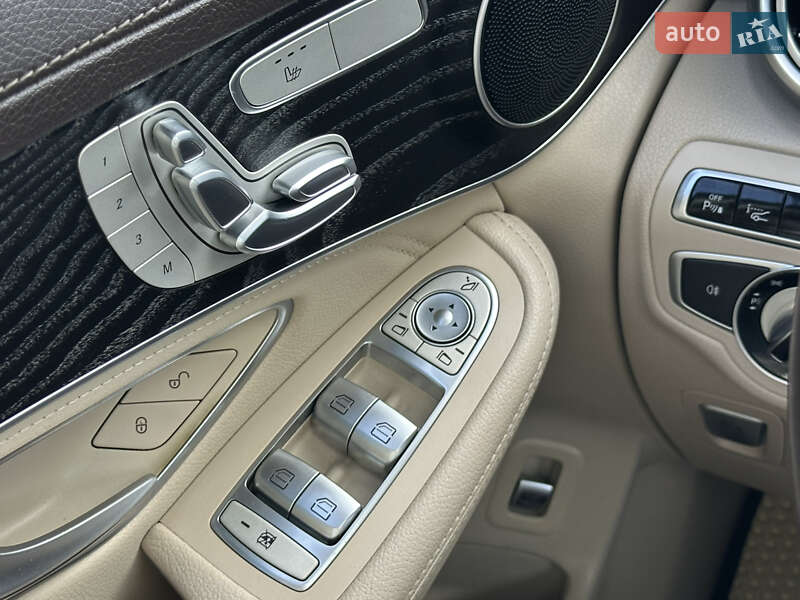 Внедорожник / Кроссовер Mercedes-Benz GLC-Class 2016 в Одессе