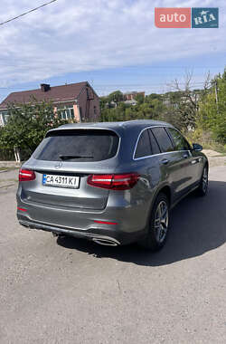 Внедорожник / Кроссовер Mercedes-Benz GLC-Class 2017 в 