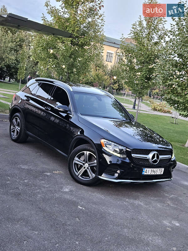 Позашляховик / Кросовер Mercedes-Benz GLC-Class 2017 в Києві