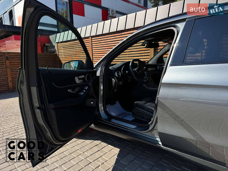 Позашляховик / Кросовер Mercedes-Benz GLC-Class 2017 в Одесі