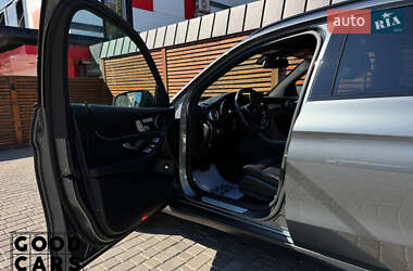 Внедорожник / Кроссовер Mercedes-Benz GLC-Class 2017 в 