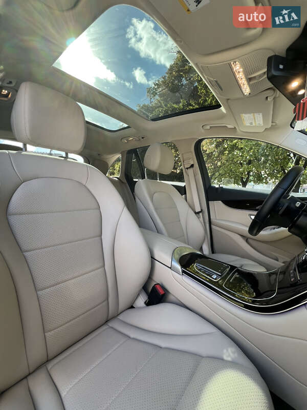 Внедорожник / Кроссовер Mercedes-Benz GLC-Class 2022 в Полтаве фото 32 Внедорожник / Кроссовер Mercedes-Benz GLC-Class 2022 в Полтаве
