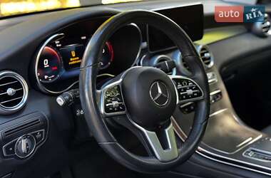 Внедорожник / Кроссовер Mercedes-Benz GLC-Class 2021 в 